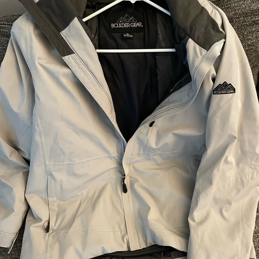 Boulder Gear SkiJacket cold weather rated not thick but very super warm. -20
